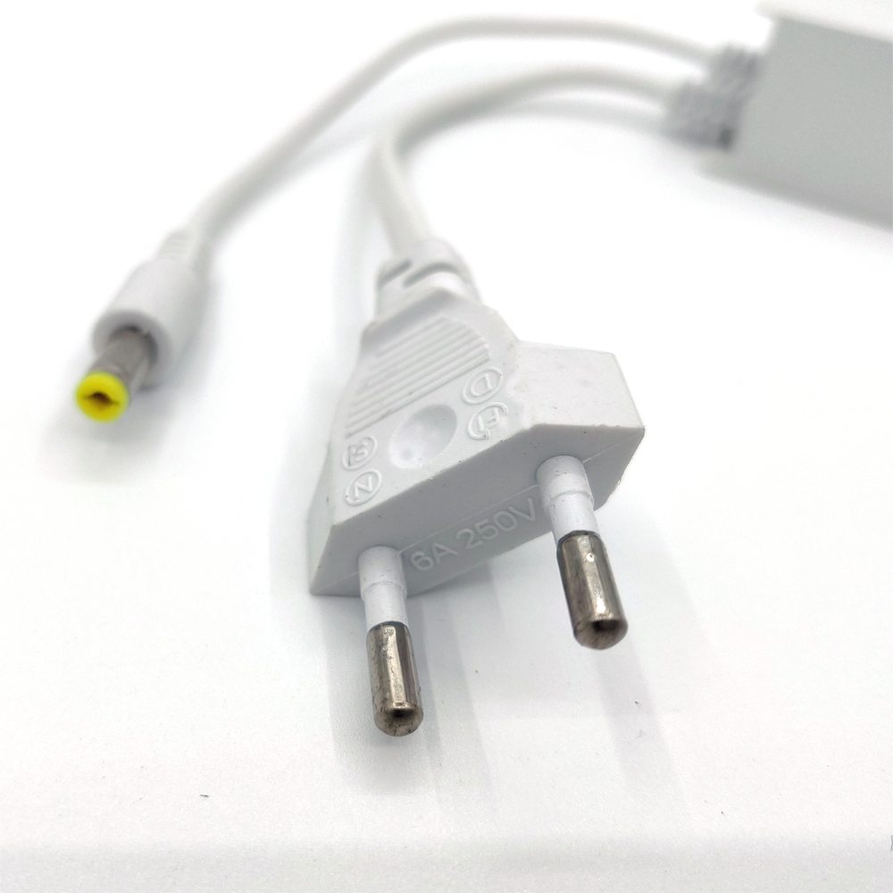Catu daya adaptor tahan air lu - Ac Outdoor Power ulasan dan harga